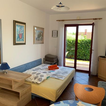 Ferienwohnung App Trinodis Bašanija Exterior foto