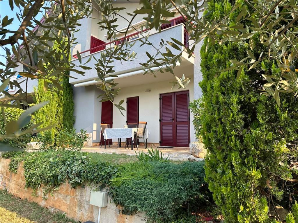 Ferienwohnung App Trinodis Bašanija Exterior foto