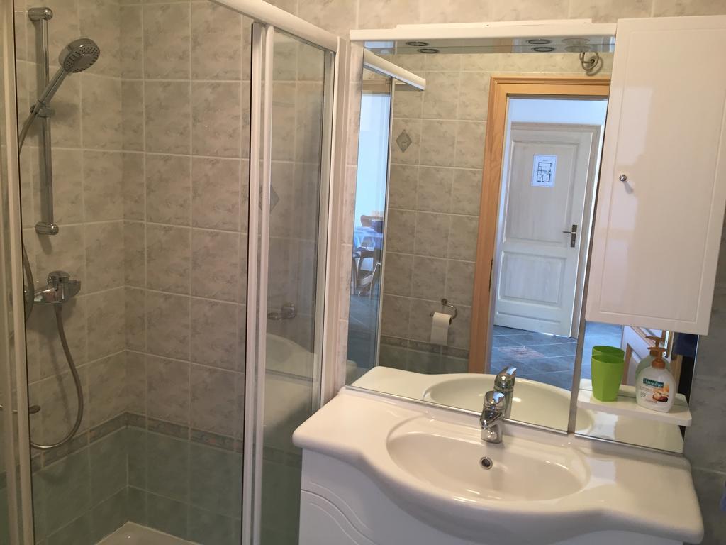 Ferienwohnung App Trinodis Bašanija Exterior foto