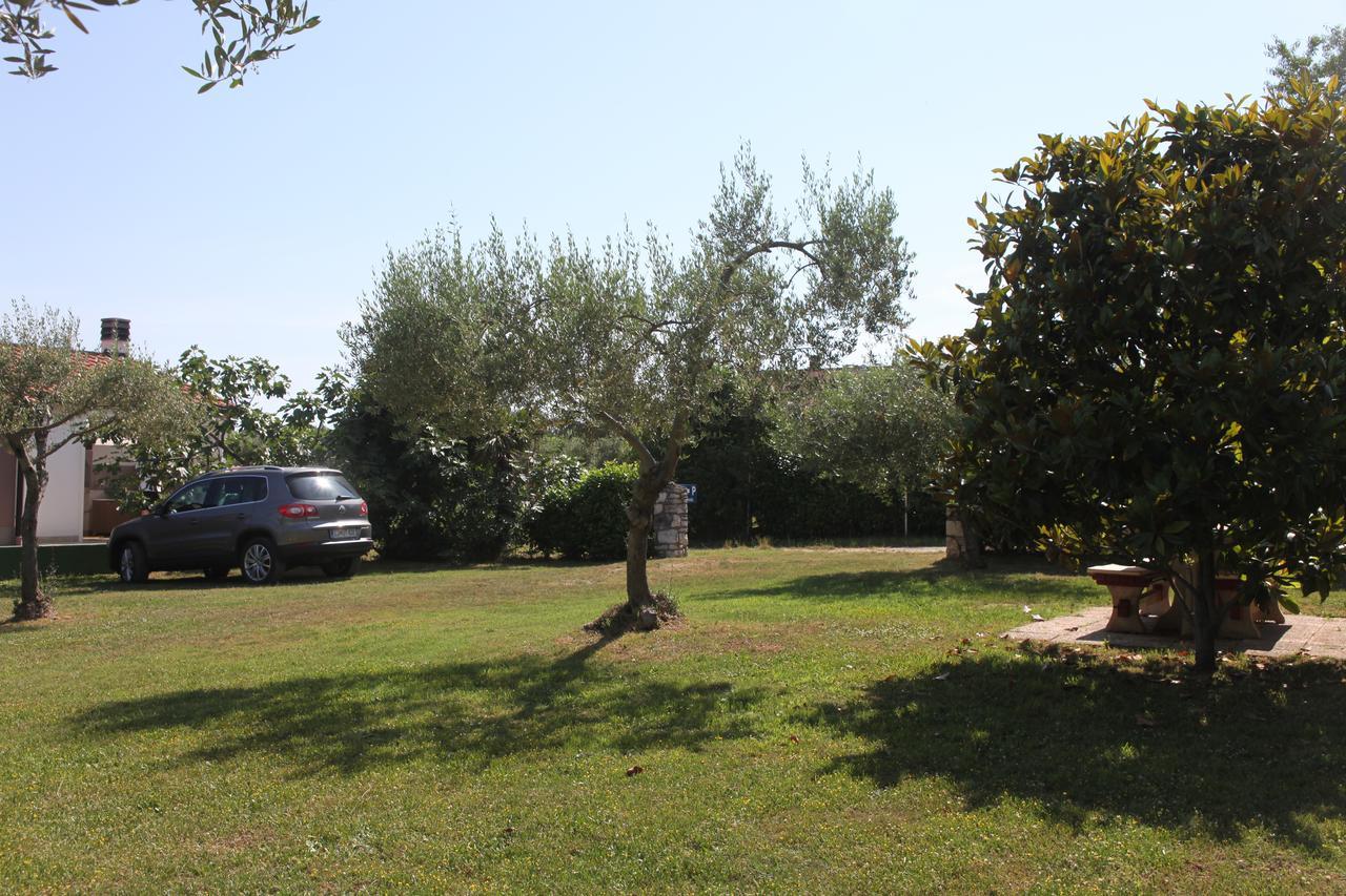 Ferienwohnung App Trinodis Bašanija Exterior foto
