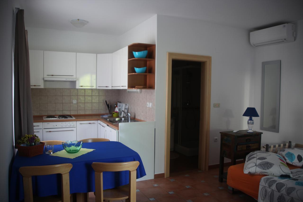 Ferienwohnung App Trinodis Bašanija Exterior foto